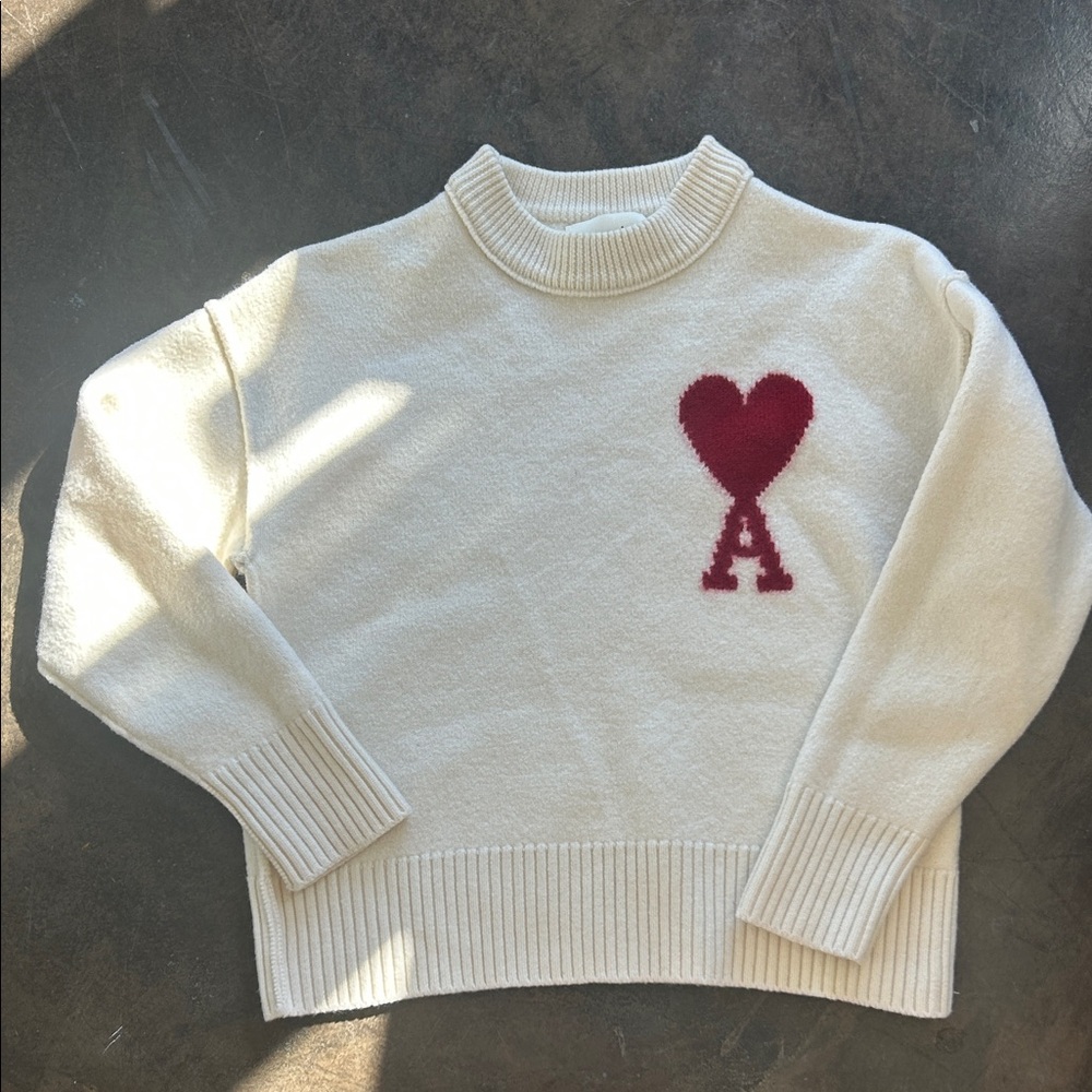 Ami Alexandre Mattiussi Cream Sweater with Red Heart Motif